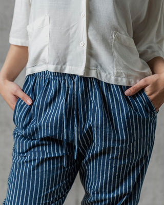 Indigo folded trousers